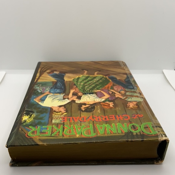 Donna Parker at Cherrydale Vintage Hardcover Book 1957 - Picture 13 of 14